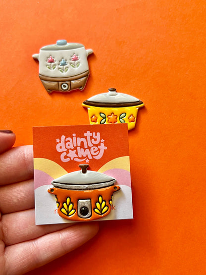 Magnet: Orange Crock Pot