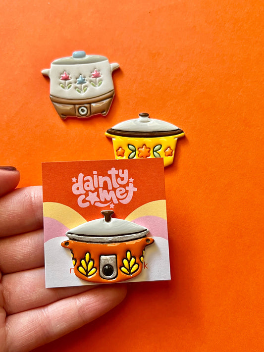 Magnet: Orange Crock Pot
