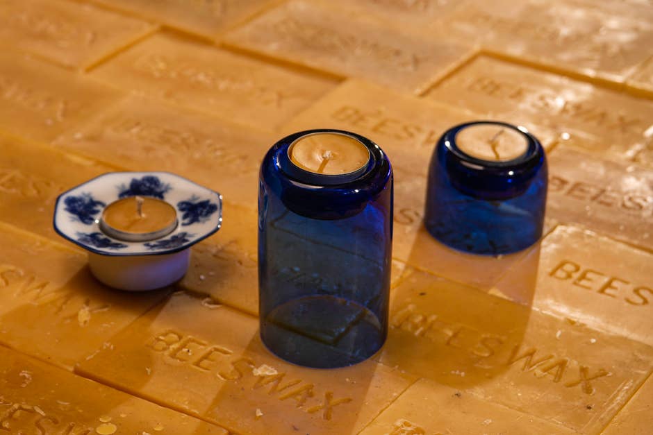 Beeswax Tealight Candles | 6 hr Burn Time | Box of 12
